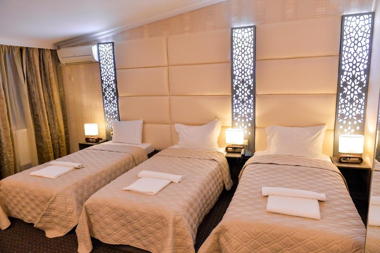 Hotel Old Town Кутаїсі Екстер'єр фото